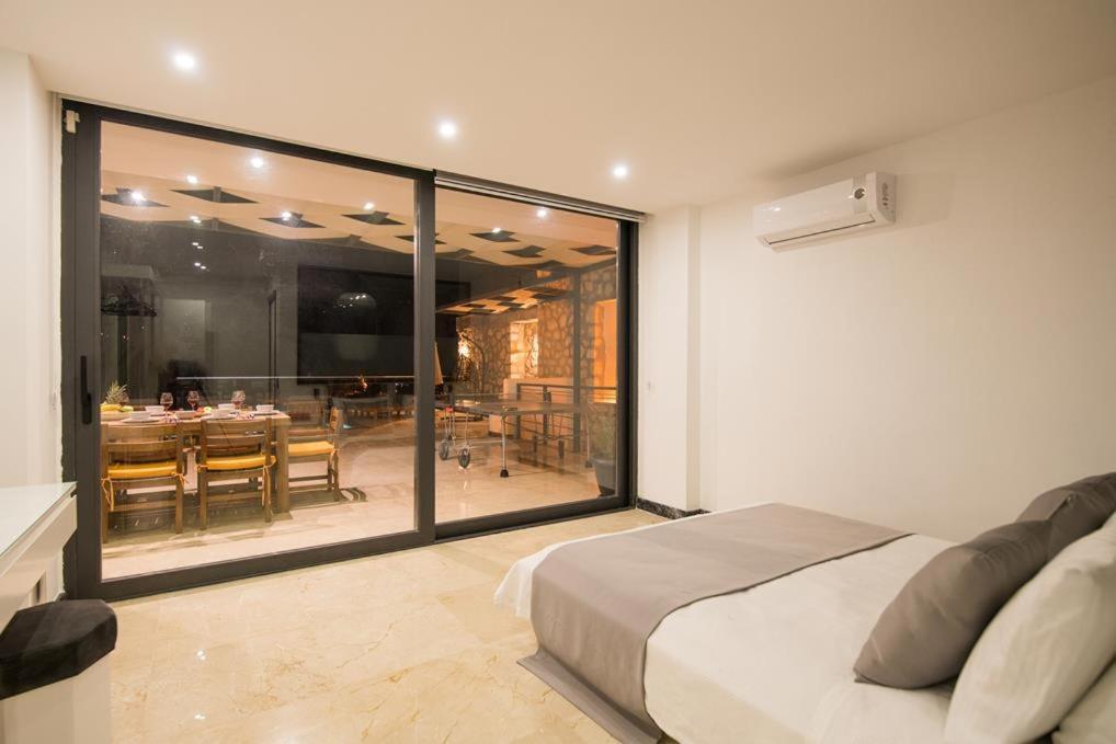 Villa Unlimited 2 Luxury 6 Bedroom Villa Kaş Kültér fotó